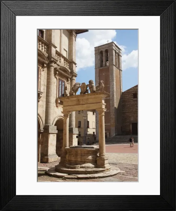 Framed Print : Montepulciano, Piazza Grande - Tuscany, Italy Framed Print : Montepulciano, Piazza Grande - Tuscany, Italy
