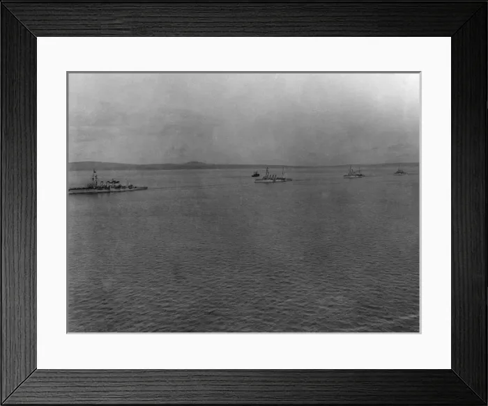 Framed Print : Ships of the British 2nd Light Cruiser Squadron, WW1 Framed Print : Ships of the British 2nd Light Cruiser Squadron, WW1