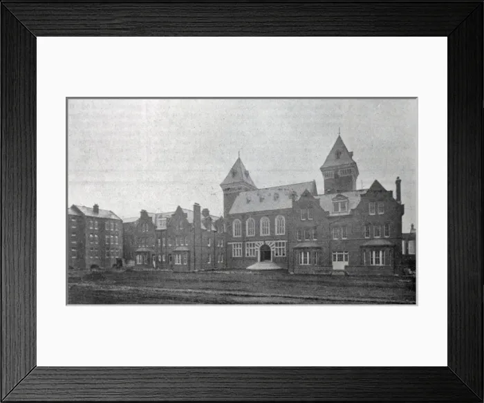 Framed Print : Whipps Cross Hospital, Essex Framed Print : Whipps Cross Hospital, Essex
