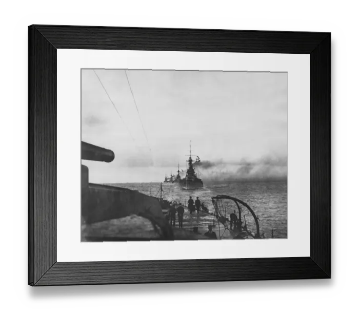 Framed Print : British battleships at sea, WW1 Framed Print : British battleships at sea, WW1