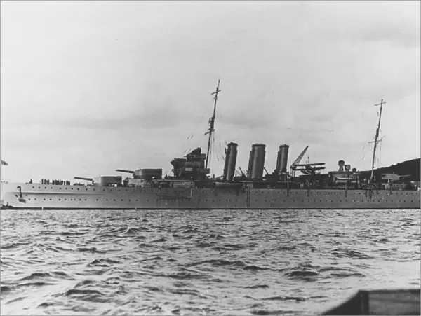 HMS Norfolk, British heavy cruiser, WW2