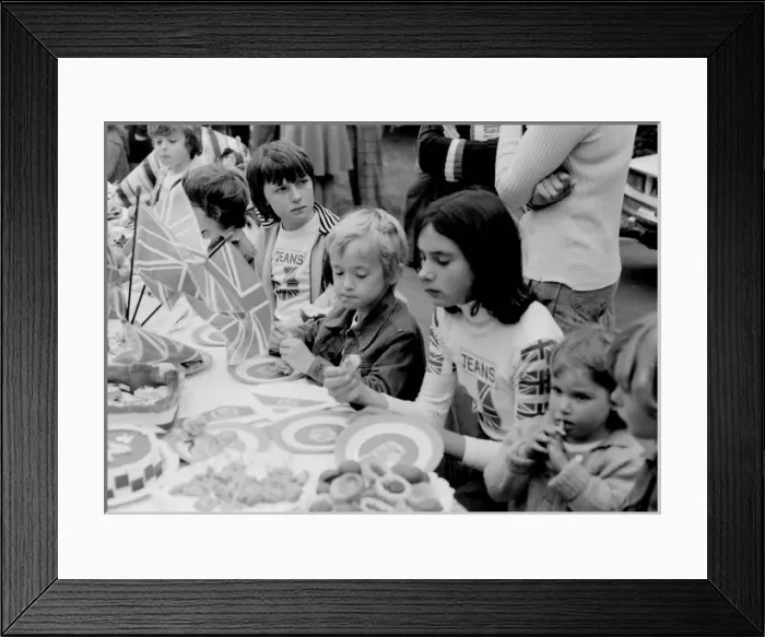Framed Print : Celebrating the Silver Jubilee of Queen Elizabeth II Framed Print : Celebrating the Silver Jubilee of Queen Elizabeth II