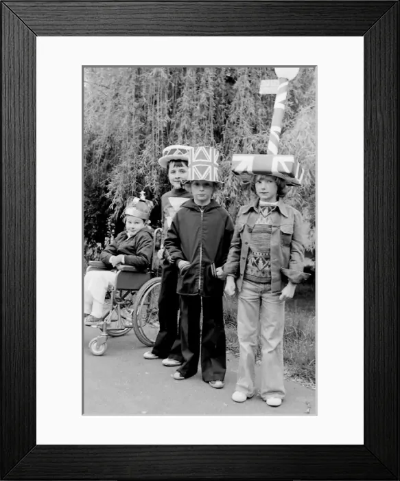 Framed Print : Celebrating the Silver Jubilee of Queen Elizabeth II Framed Print : Celebrating the Silver Jubilee of Queen Elizabeth II