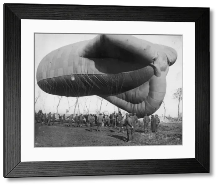 Framed Print : Brtish observation balloon near Ypres, Flanders, WW1 Framed Print : Brtish observation balloon near Ypres, Flanders, WW1