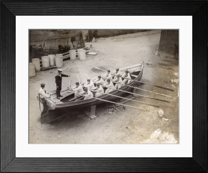 Framed Print : Boys in training, oarsmanship, Shotley Barracks, WW1 Framed Print : Boys in training, oarsmanship, Shotley Barracks, WW1