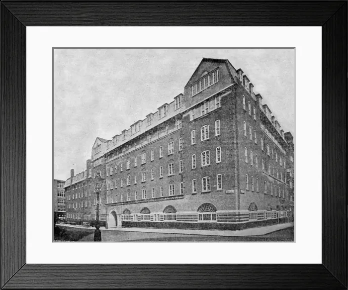 Framed Print : Bruce House Lodging House, Kemble Street, London Framed Print : Bruce House Lodging House, Kemble Street, London