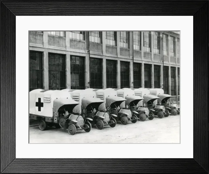 Framed Print : Italian Red Cross ambulances, WW1
