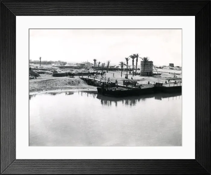 Framed Print : Encampment, east side of Suez Canal, Egypt, WW1 Framed Print : Encampment, east side of Suez Canal, Egypt, WW1