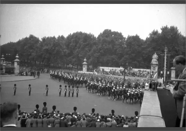 Trooping the Colour - Queen Victoria Memorial