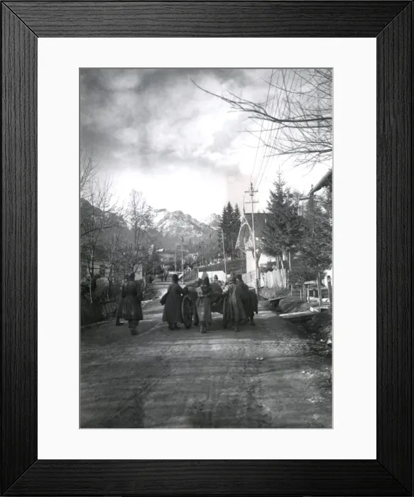 Framed Print : Romanian prisoners of war, Sinaia, Romania, WW1 Framed Print : Romanian prisoners of war, Sinaia, Romania, WW1