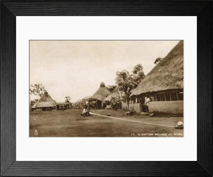 Framed Print : Sierra Leone, West Africa - Cotton Weaver at work Framed Print : Sierra Leone, West Africa - Cotton Weaver at work