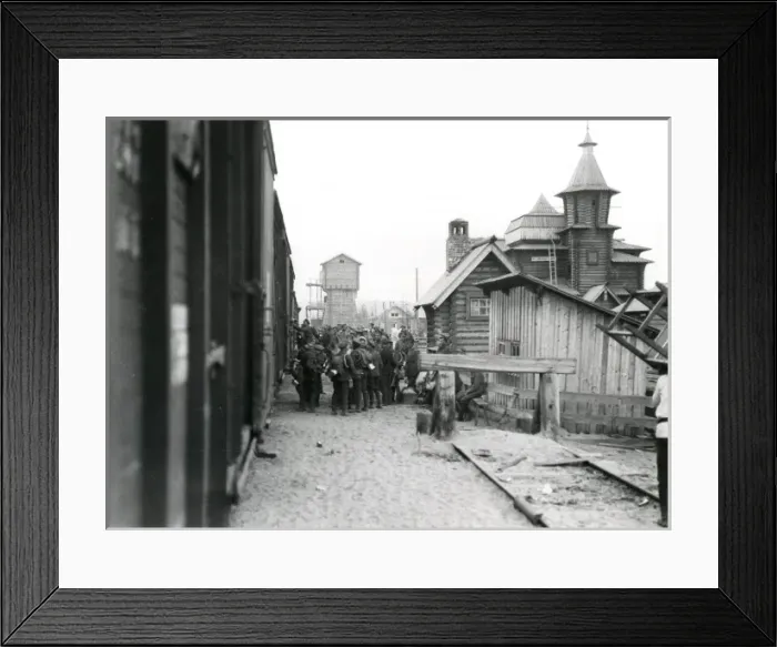 Framed Print : British troops at Medevja-Gora, Russian Civil War Framed Print : British troops at Medevja-Gora, Russian Civil War