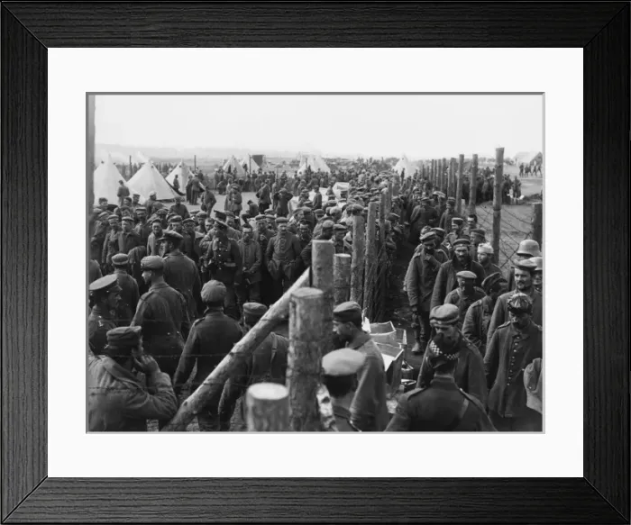 Framed Print : German prisoners at Dernancourt, France, WW1 Framed Print : German prisoners at Dernancourt, France, WW1