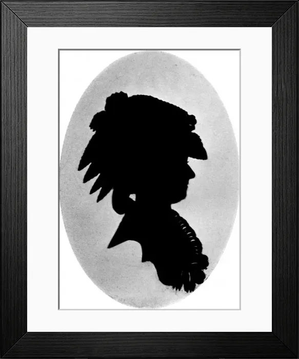 Framed Print : Silhouette portrait of Marie Antoinette Framed Print : Silhouette portrait of Marie Antoinette