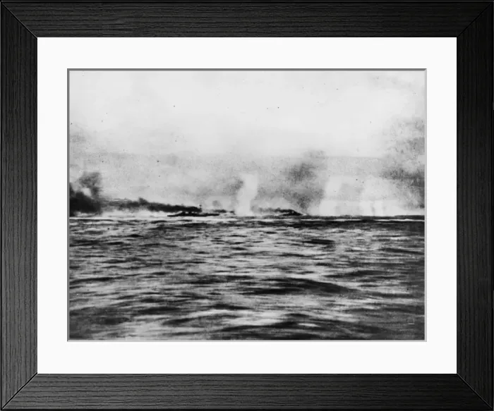 Framed Print : Scene during the Battle of Dogger Bank, WW1 Framed Print : Scene during the Battle of Dogger Bank, WW1