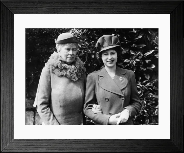 Framed Print : Queen Mary and Princess Elizabeth Framed Print : Queen Mary and Princess Elizabeth