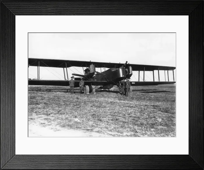 Framed Print : German Friedrichshafen G. III bomber plane, WW1 Framed Print : German Friedrichshafen G. III bomber plane, WW1