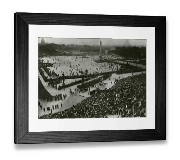 Framed Print : American troops parading, Champs Elysees, Paris, WW1 Framed Print : American troops parading, Champs Elysees, Paris, WW1