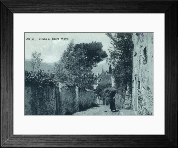Framed Print : Orta San Giulio - Italy - Strada al Sacro Monte Framed Print : Orta San Giulio - Italy - Strada al Sacro Monte