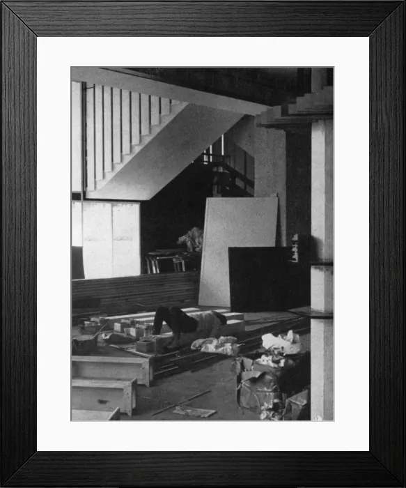Framed Print : Scenic artist Vanessa Clarke at Chichester Festival Theatre Framed Print : Scenic artist Vanessa Clarke at Chichester Festival Theatre
