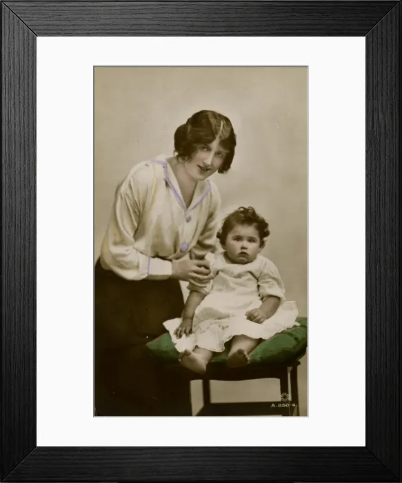 Framed Print : Gladys Cooper with one of her children Framed Print : Gladys Cooper with one of her children