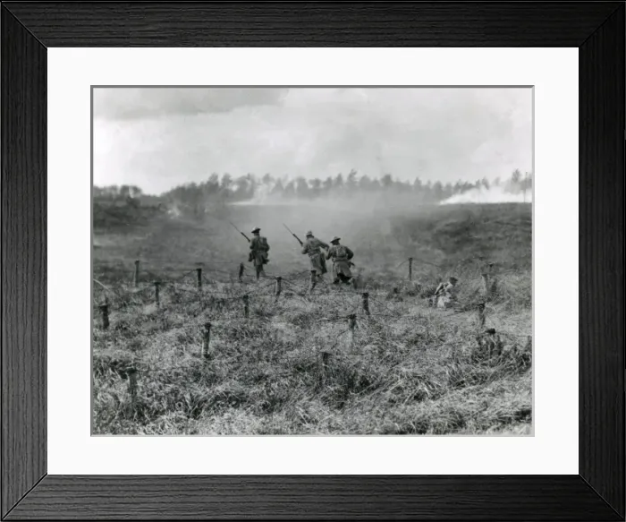 Framed Print : American troops near Beauquesne, Somme, France, WW1 Framed Print : American troops near Beauquesne, Somme, France, WW1