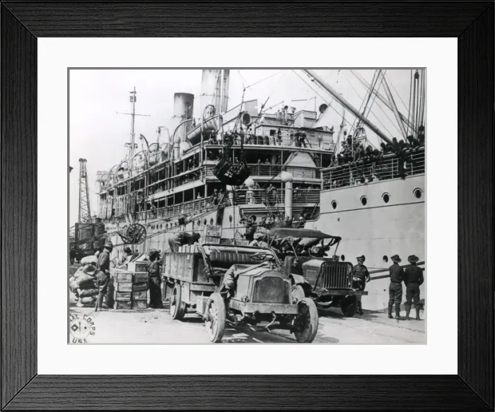Framed Print : American troops arriving in Europe, WW1 Framed Print : American troops arriving in Europe, WW1