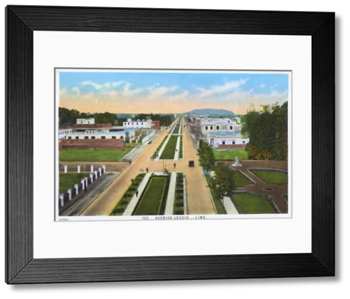 Framed Print : Lima, Peru - Avenida Leguia Framed Print : Lima, Peru - Avenida Leguia