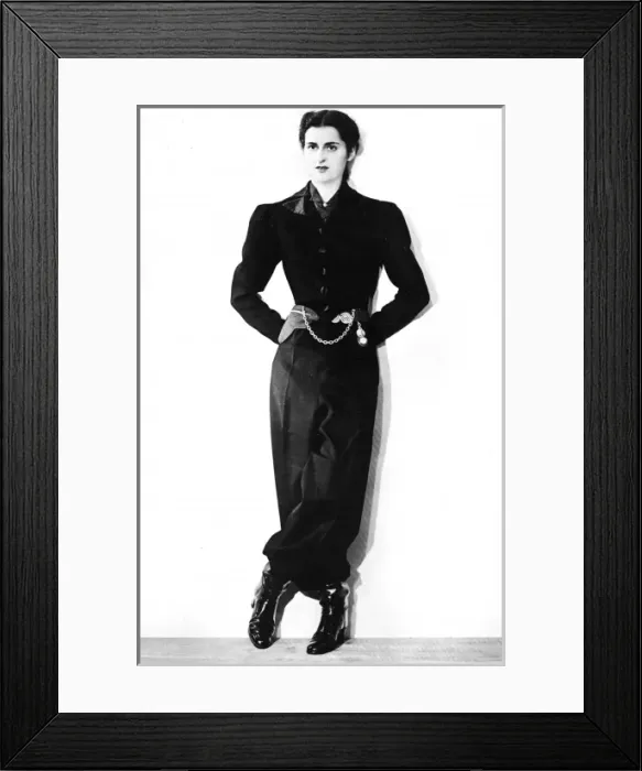 Framed Print : Wartime Fashion - Paris Framed Print : Wartime Fashion - Paris