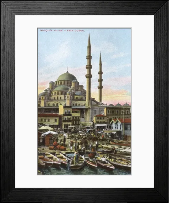 Framed Print : Yeni Cami - Istanbul Framed Print : Yeni Cami - Istanbul