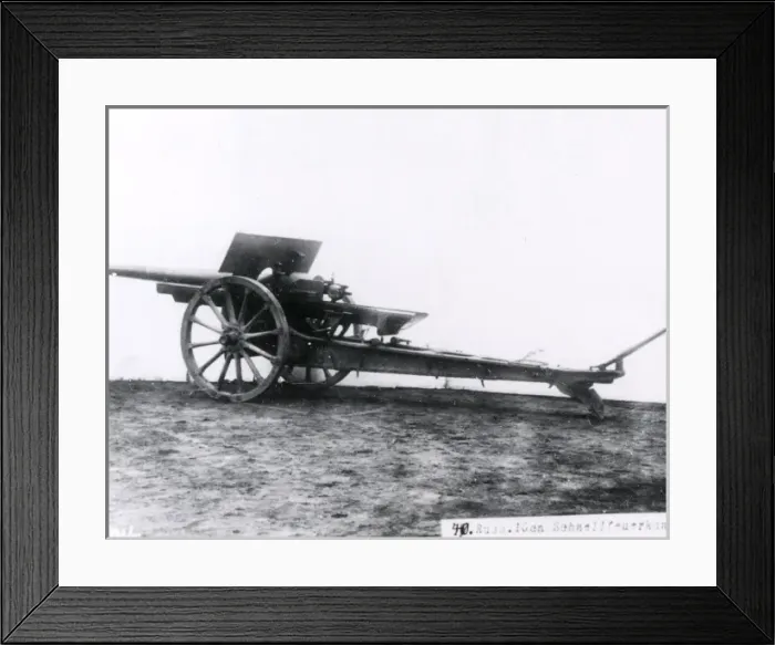 Framed Print : Russian 10cm rapid fire cannon, WW1 Framed Print : Russian 10cm rapid fire cannon, WW1