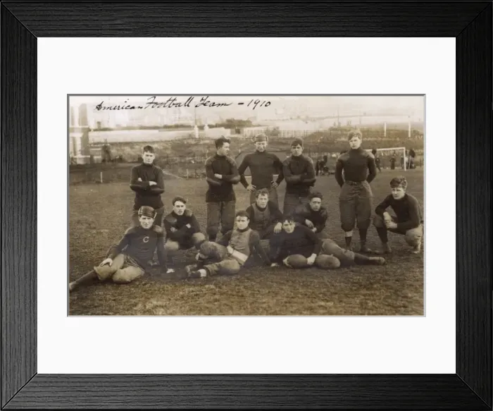 Framed Print : American Football Team Photo Framed Print : American Football Team Photo