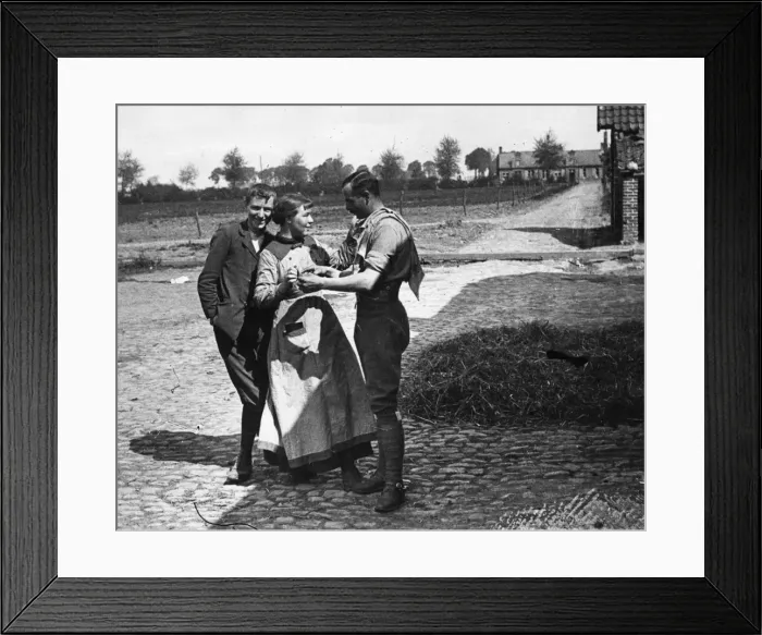 Framed Print : British soldier chatting to local woman, Flanders, WW1 Framed Print : British soldier chatting to local woman, Flanders, WW1