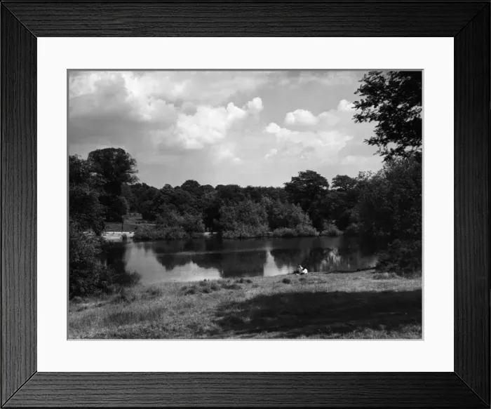 Framed Print : Hampstead Heath Framed Print : Hampstead Heath