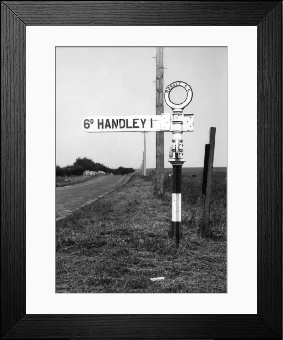 Framed Print : Sixpenny Village Sign Framed Print : Sixpenny Village Sign