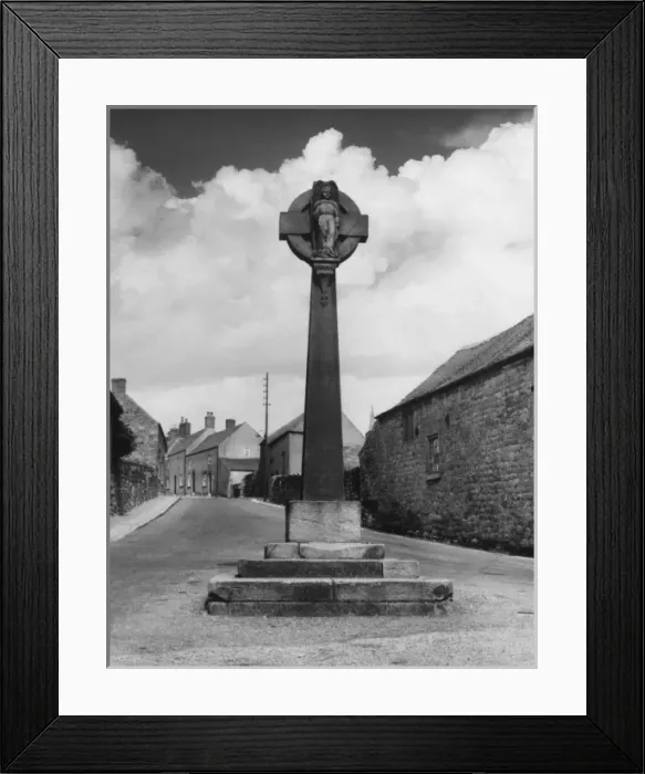 Framed Print : Derbyshire Village Cross Framed Print : Derbyshire Village Cross