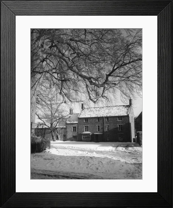 Framed Print : Snowy Little Everdon Framed Print : Snowy Little Everdon