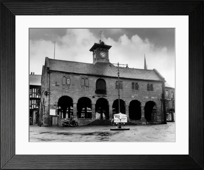 Framed Print : Ross-On-Wye Market Hall Framed Print : Ross-On-Wye Market Hall