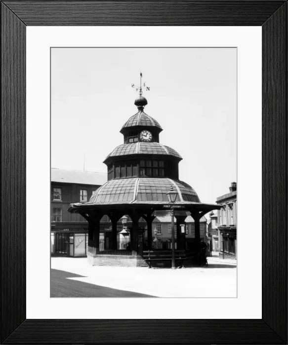 Framed Print : N. Walsham Market X Framed Print : N. Walsham Market X