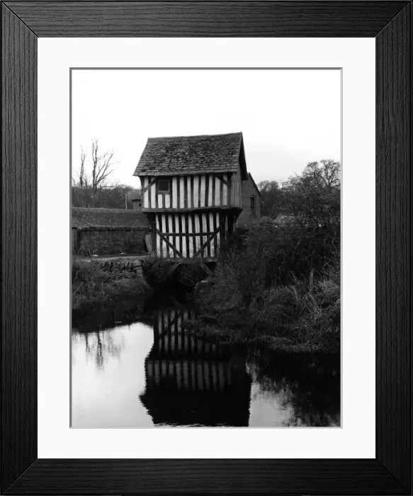 Framed Print : Medieval Gatehouse Framed Print : Medieval Gatehouse