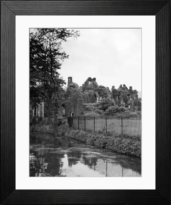Framed Print : Neath Abbey Framed Print : Neath Abbey