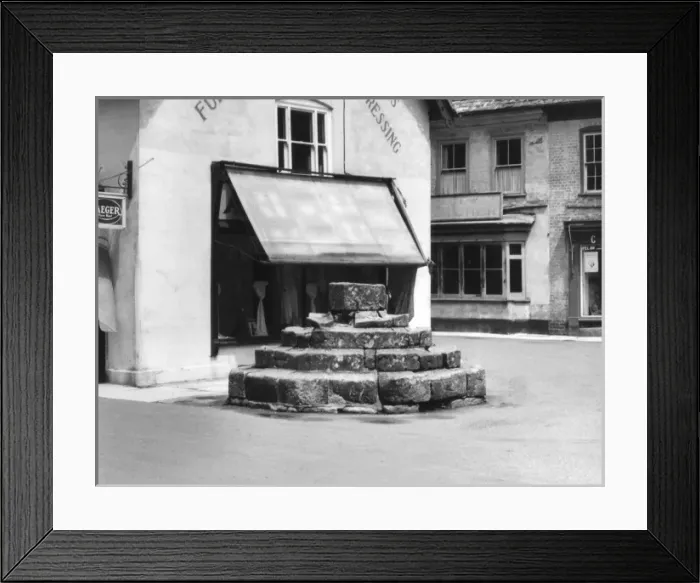 Framed Print : Sturminster Newton Cross Framed Print : Sturminster Newton Cross