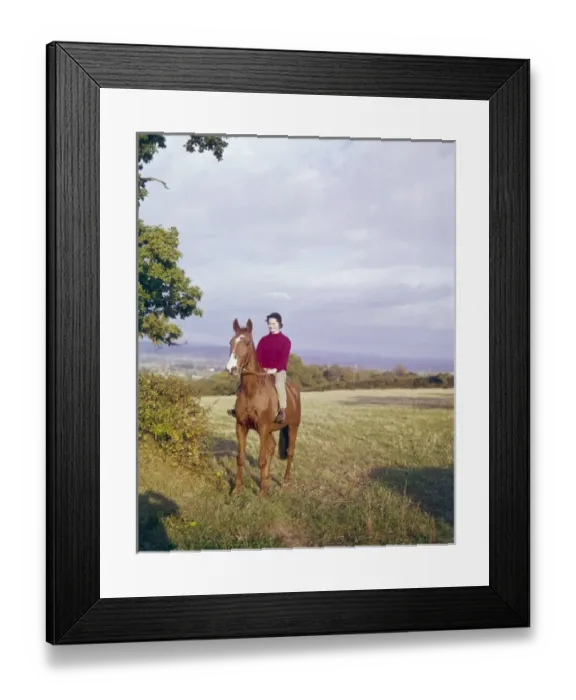 Framed Print : LADY RIDER Framed Print : LADY RIDER