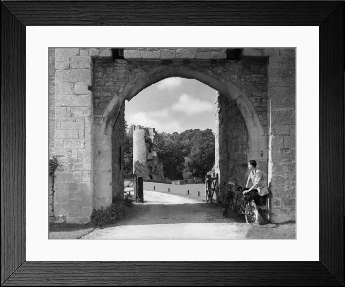Framed Print : Farleigh Castle Framed Print : Farleigh Castle