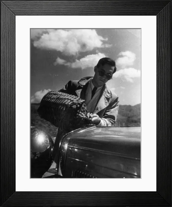 Framed Print : Refuelling by Basket Framed Print : Refuelling by Basket
