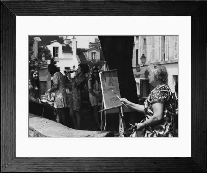 Framed Print : Parisienne Artist Framed Print : Parisienne Artist