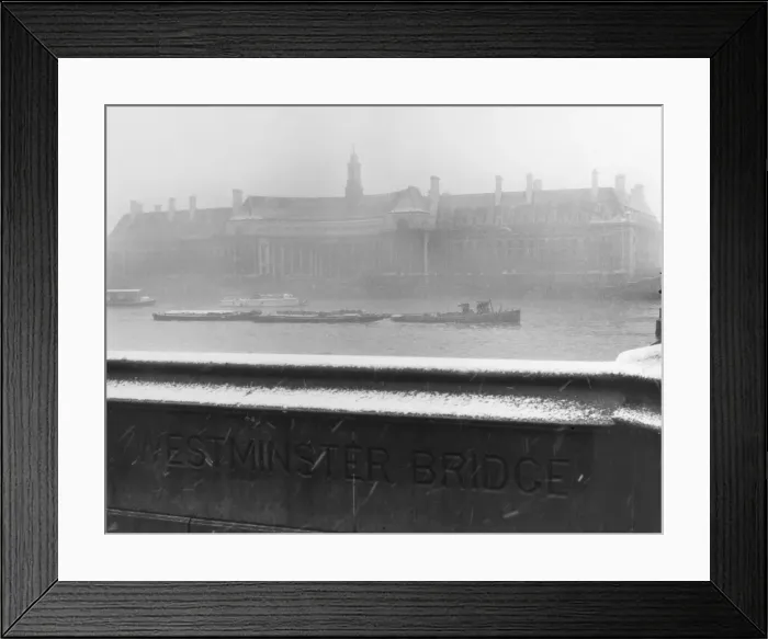 Framed Print : Wintery Westminster Framed Print : Wintery Westminster
