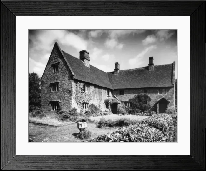 Framed Print : GODFREES FARMHOUSE Framed Print : GODFREES FARMHOUSE