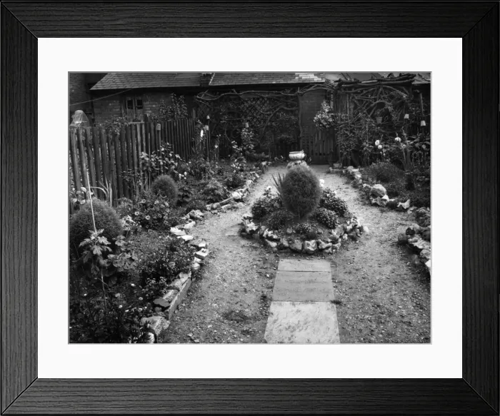 Framed Print : Small Cottage Garden