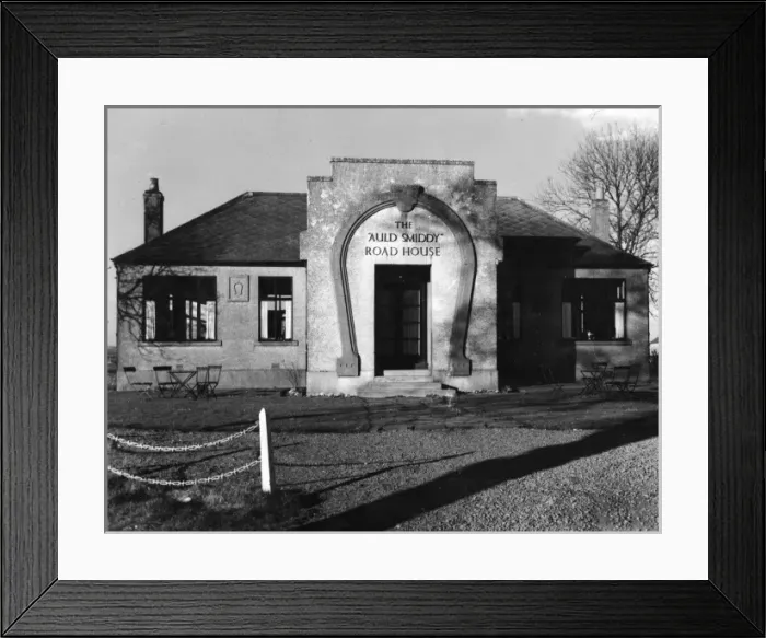 Framed Print : Auld Smiddy Road House Framed Print : Auld Smiddy Road House